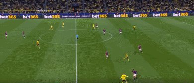 下载-【欧冠】吉拉西戴帽多特奏凯，狼狈巴萨总分5比3晋级