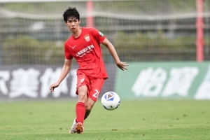 中乙联赛第18轮，上海海港富盛经开1-2惜败兰州陇原竞技队