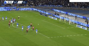 华体会 hth-【意甲】AC米兰1比2客负那不勒斯 卢卡库破门