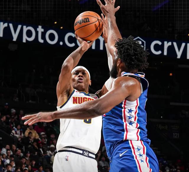 大学场均3.3分的糙哥们，也能拿周最佳？