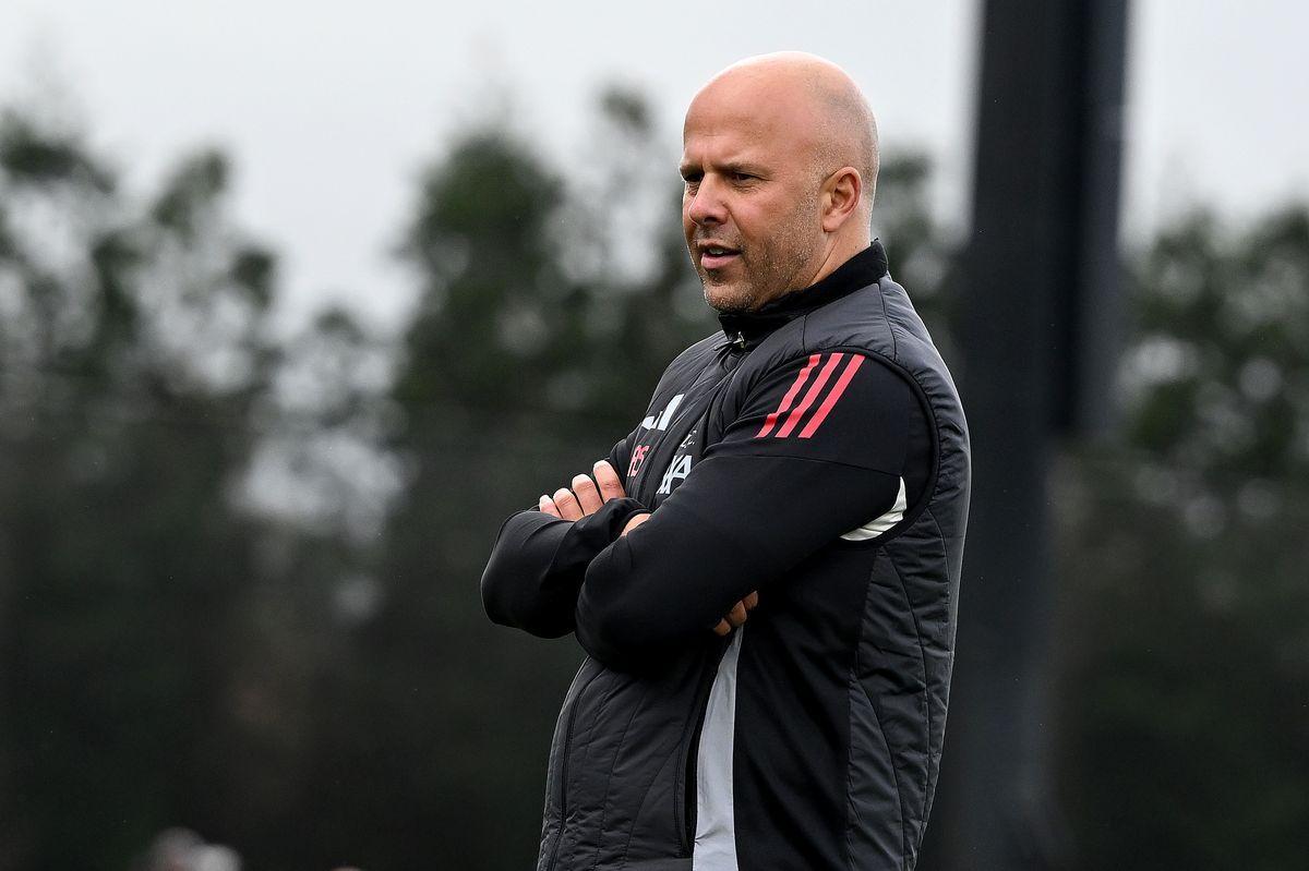 体育直播-利物浦官宣！敲定年轻后卫引援，17岁天才中卫今夏登陆安菲尔德